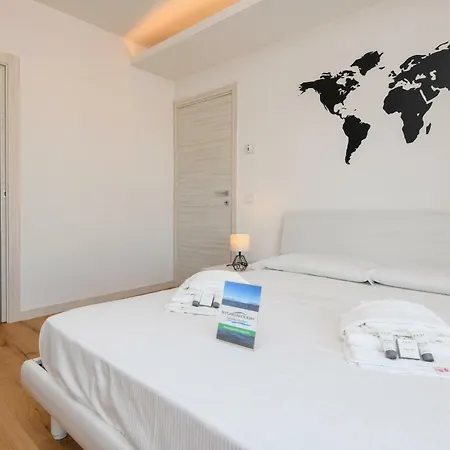 Apartamento Una Terrazza Sul Lago A14 Peschiera del Garda
